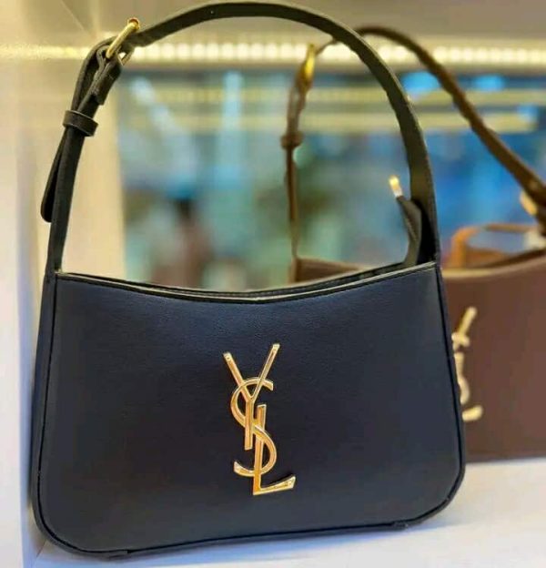 new YSL Glossy One( black )